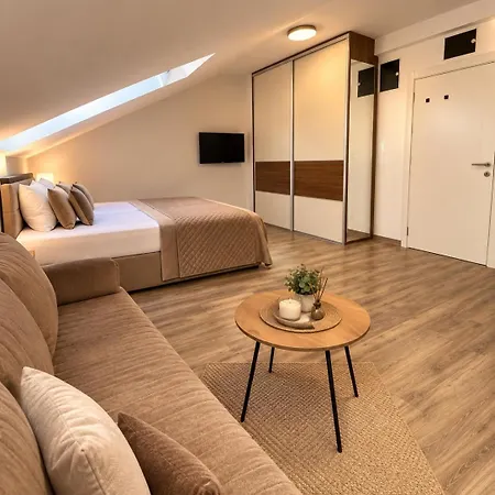 Andrea Apartman